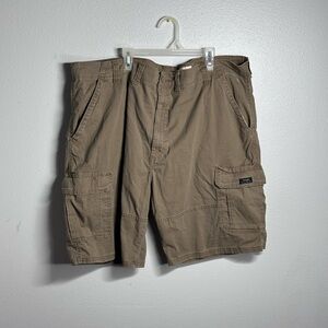Wrangler Men Outdoor Baggy Tan‎ Beige Relaxed Fit Cargo Shorts size 44